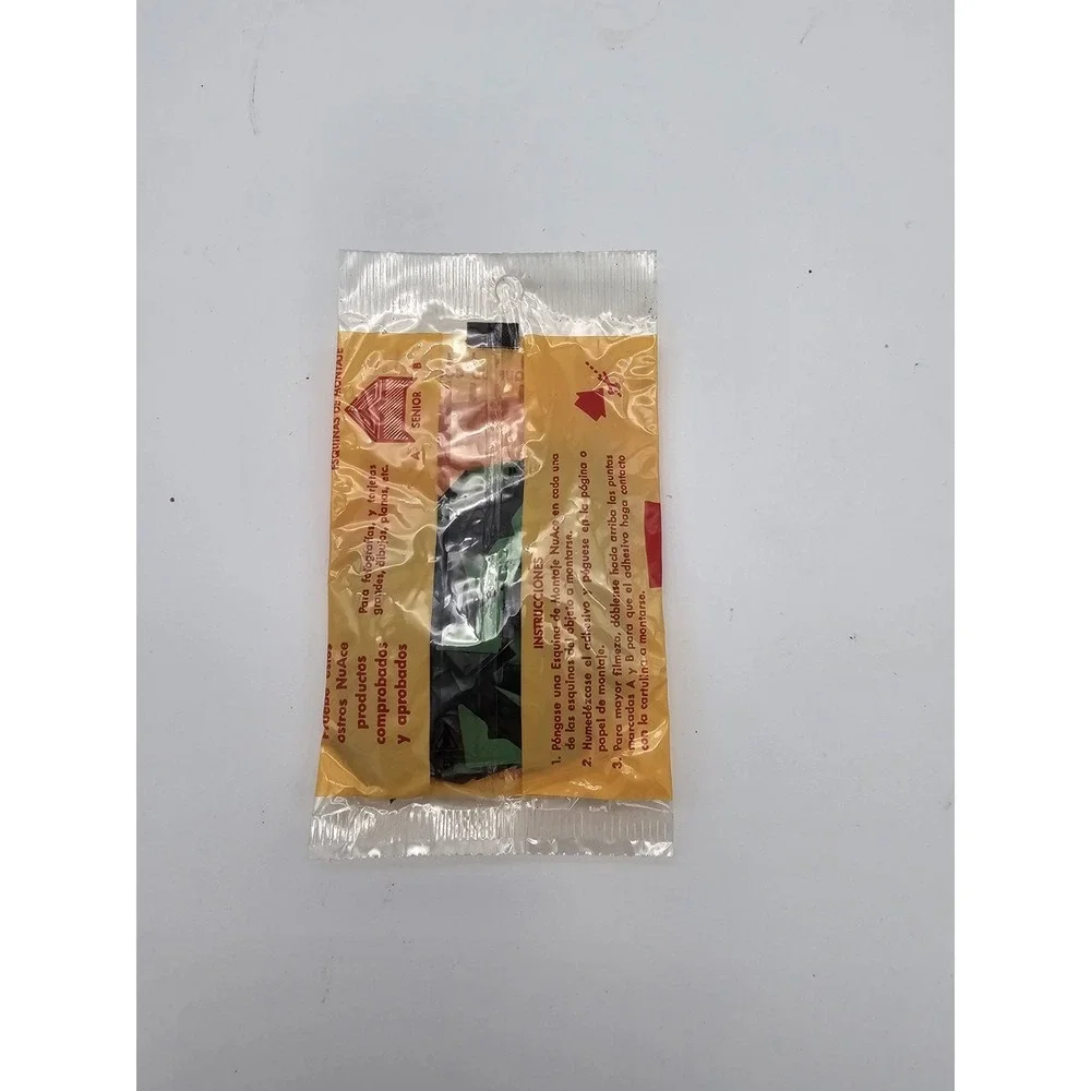 nuace mounting corners 100 Pc Spanish Packaging